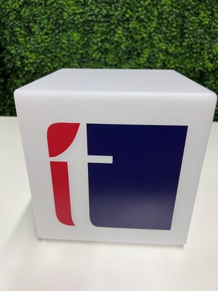 LED Cube 8" - Image 2