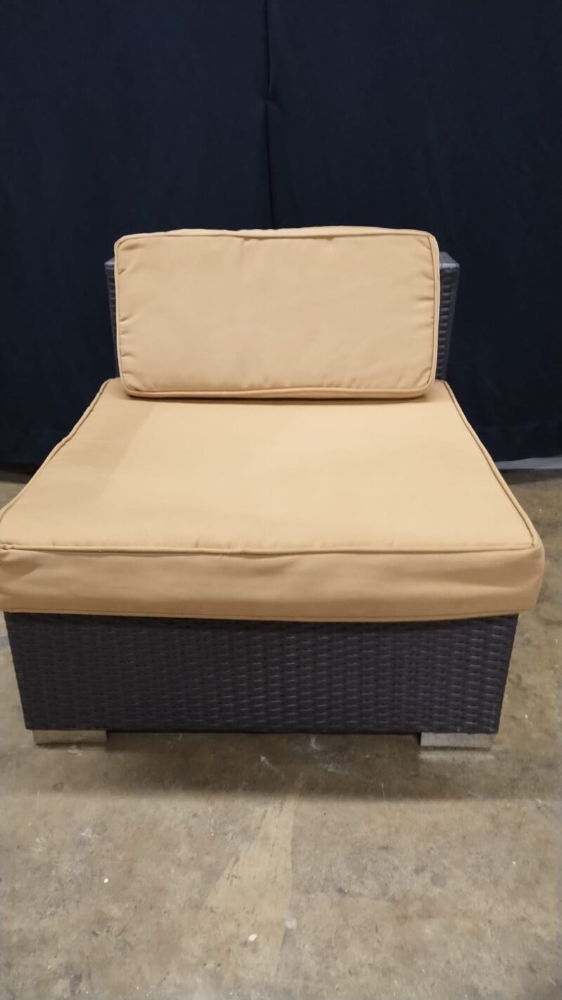 Product 210 - Image 4
