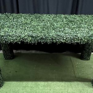 Boxwood/Hedge Dining Table